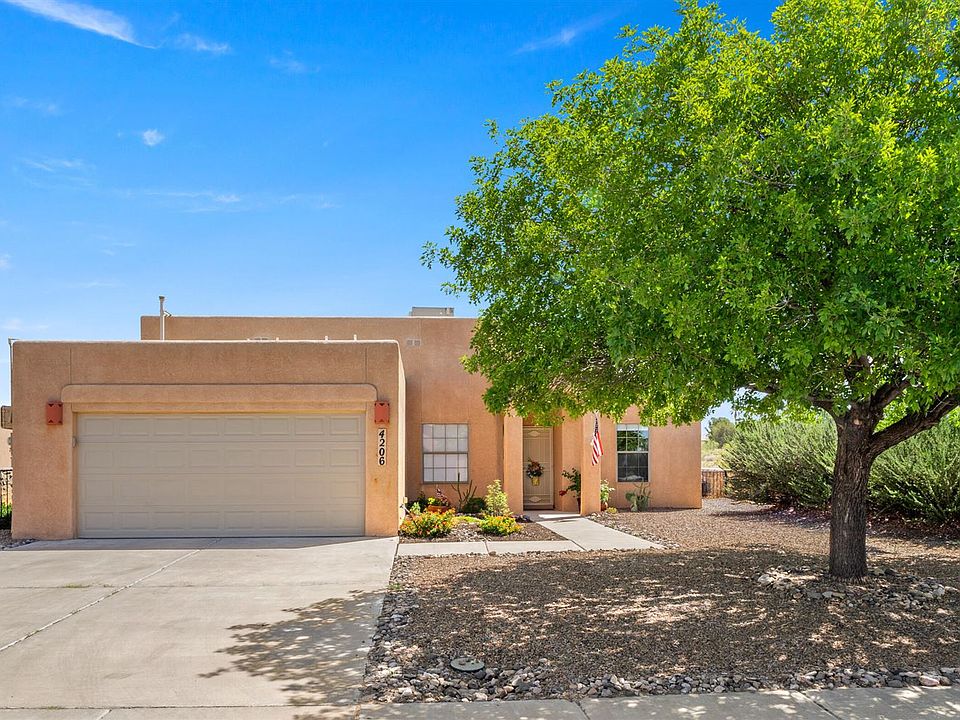 1st image of 4206 Lavender Dr