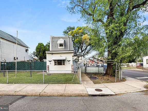 2nd image of 2617 S 76th St