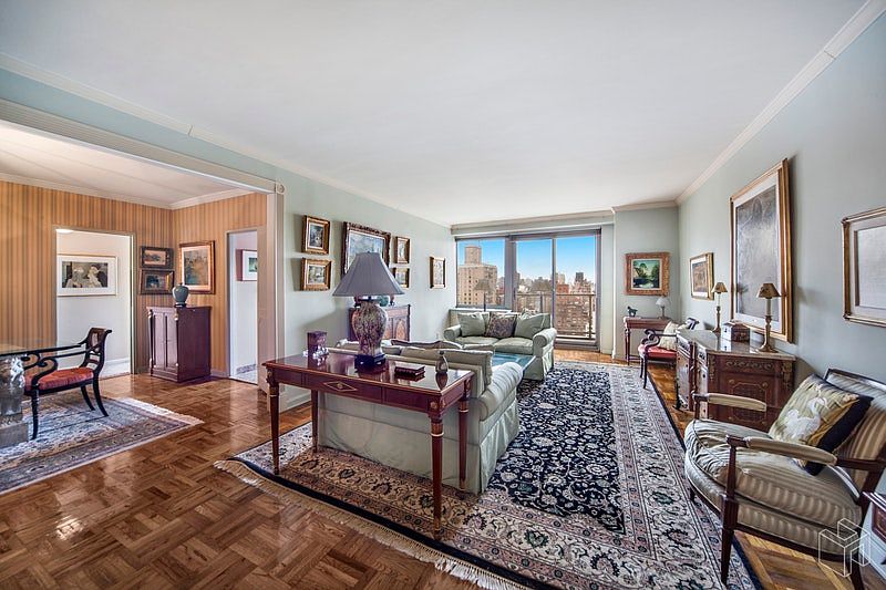 1st image of 1408 2nd Ave #27D