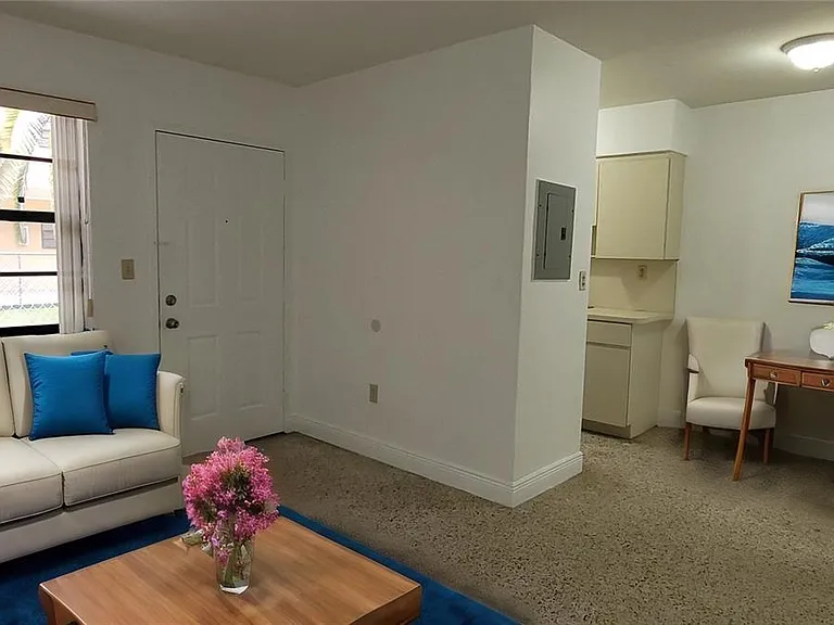 34 E 21st St #11 — Photo 19