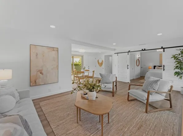 263 Moreton Bay Ln Unit 5, Goleta, CA 93117