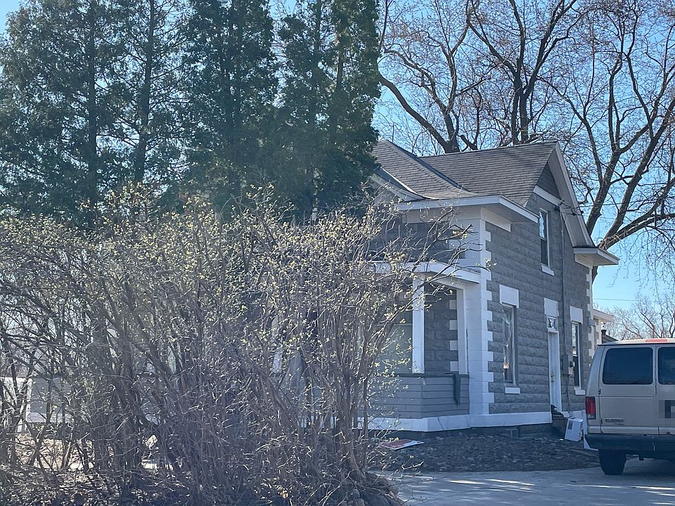 1st image of 1707 Thompson Ave