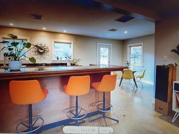 4th image of 324 Marchester Dr