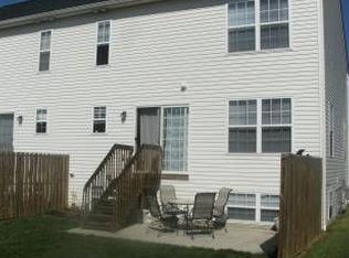 8237 Deering Oaks Dr, Blacklick, OH 43004