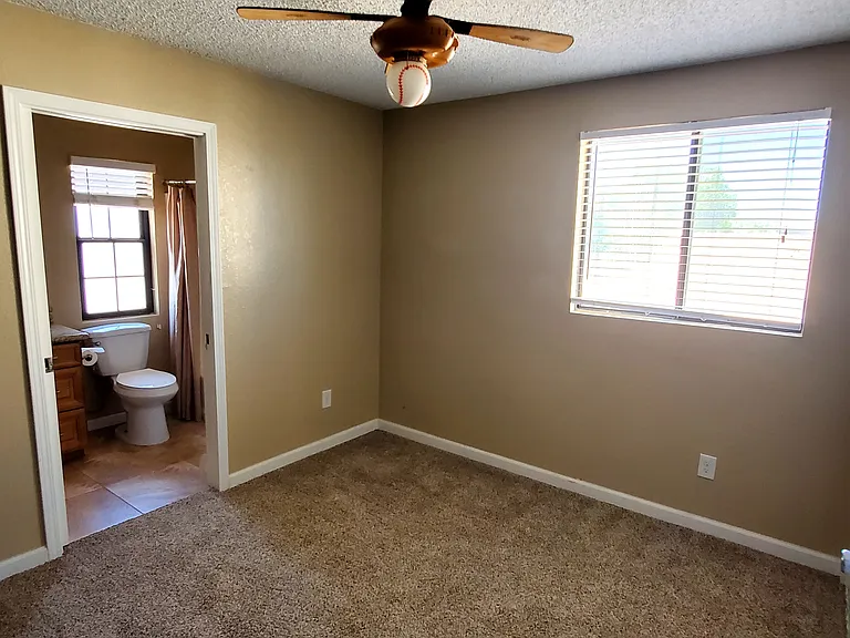 3118 W Avenue J4 — Photo 16