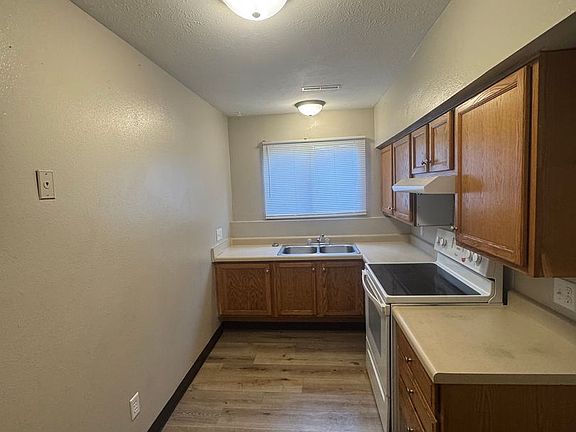 5th image of 7108 Hillandale Rd APT 3