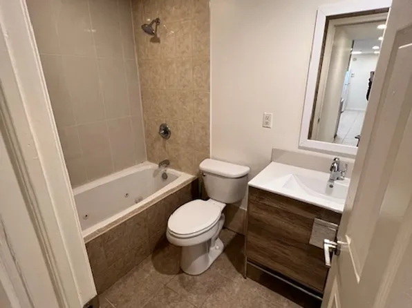 35 Vroom Street image 4 of 7