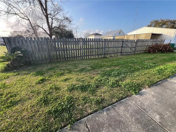 13X Marietta St, Chalmette, LA 70043