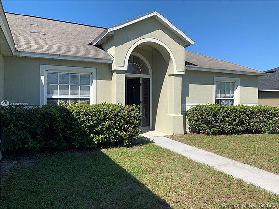 2nd image of 1614 Redfin Dr
