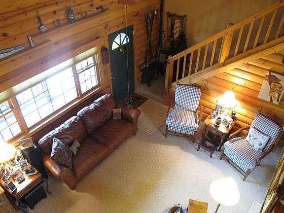 Front entry to great room & open staircase!