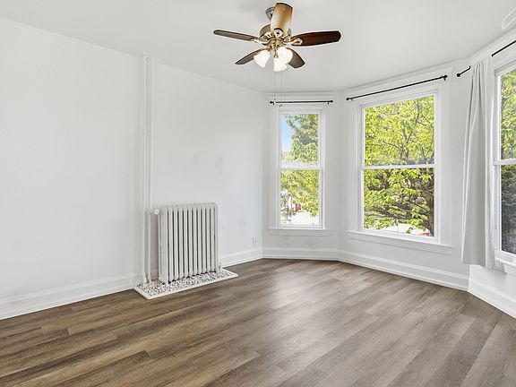 4th image of 2507 Wetmore Ave APT 6