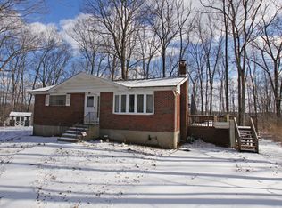 66 Tall Oaks Dr, Newton, NJ 07860