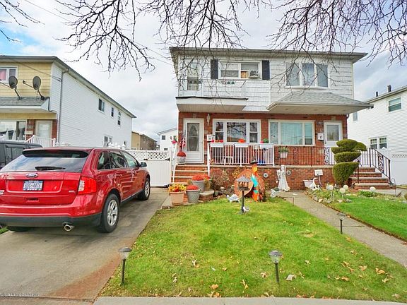 3rd image of 19 Greencroft Ave