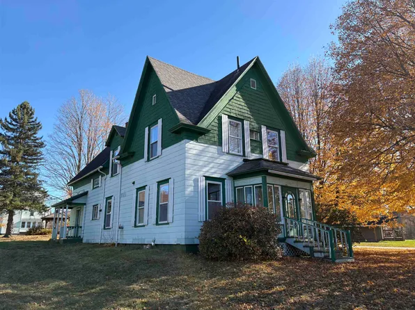 274 Elm Street, Newport City, VT 05855