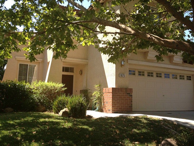 1st image of 1675 Blanchard Dr
