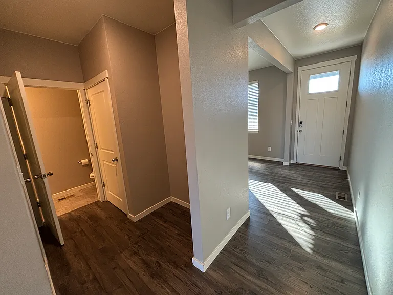 1955 Rose Petal Dr — Photo 11