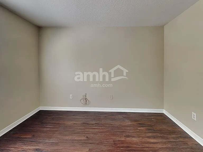 12109 Tree Haven Ave — Photo 19