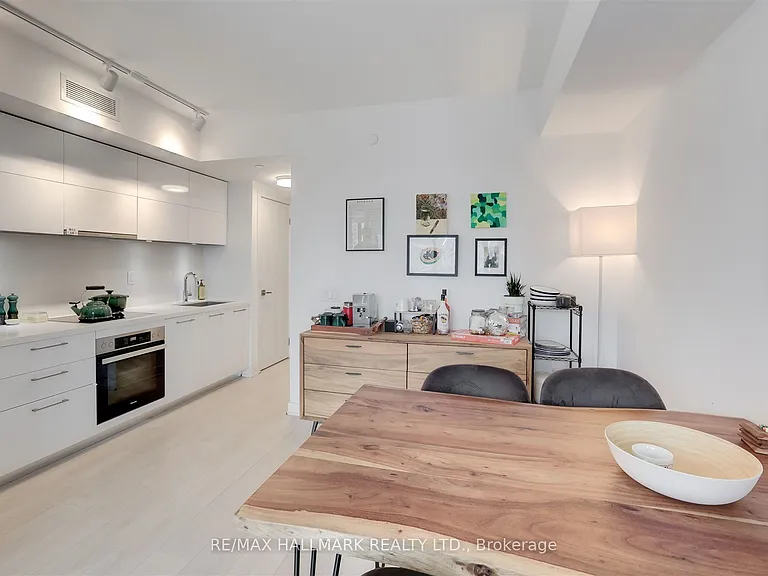 188 Cumberland St #1903 — Photo 8