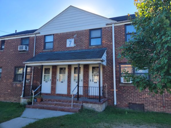 60 Maybrook Dr #B