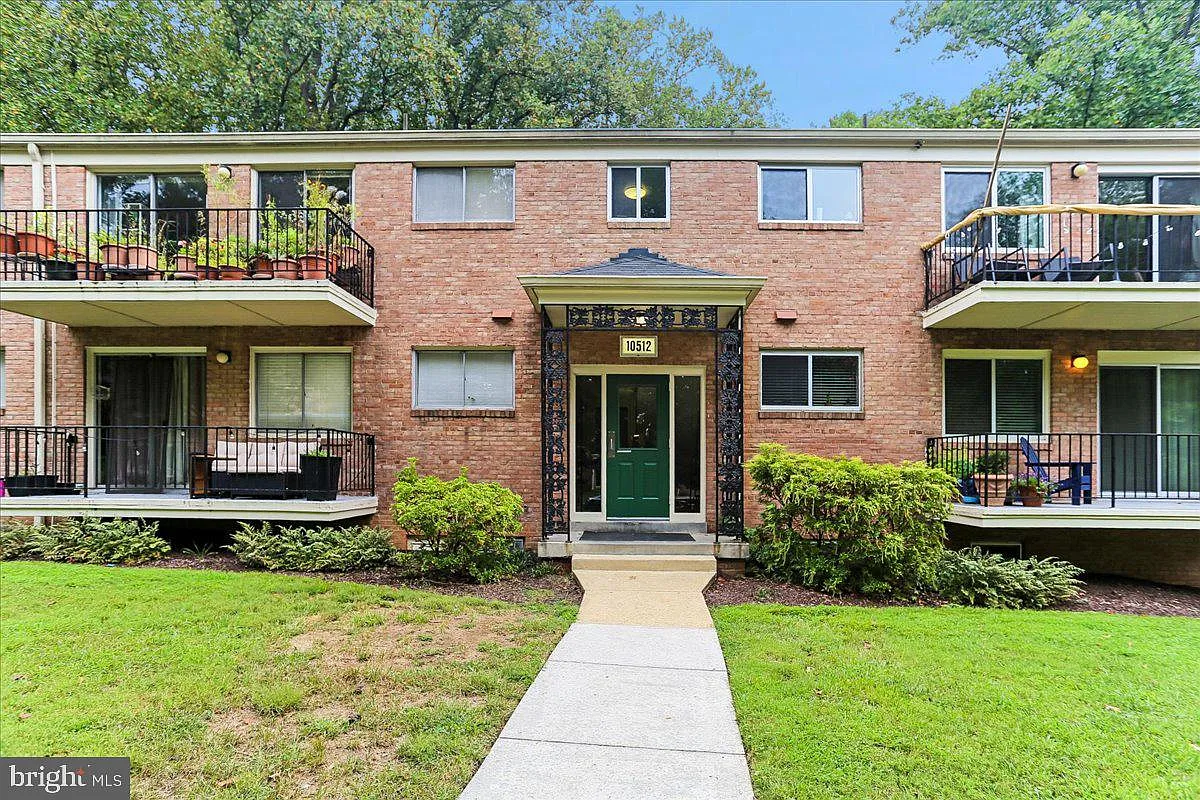 10512 Weymouth St — Photo 1