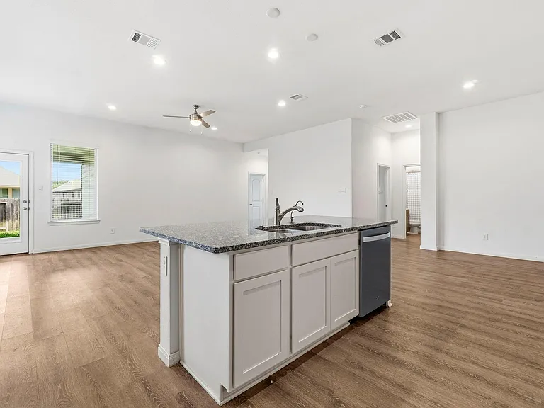 1376 Grays Gully — Photo 10