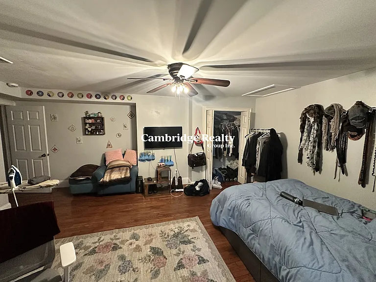 135 Hillside St #1T — Photo 13