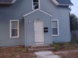 835 17th Ave, Moline, IL 61265