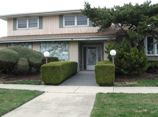 7756 Odell Ave, Bridgeview, IL 60455