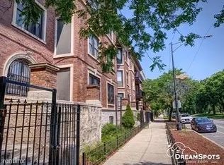 8237 S Ingleside Ave #2E, Chicago, IL 60619