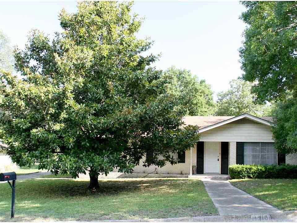 1st image of 1310 W Avenue A