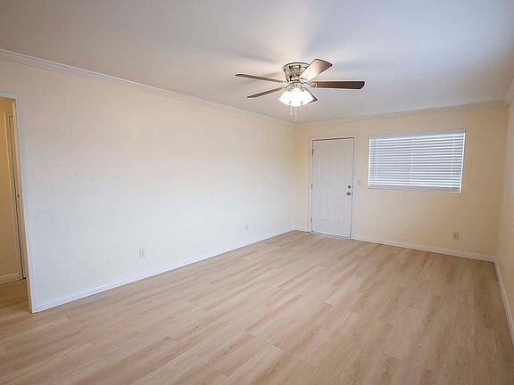 4th image of 1533 Plaza Del Amo #4