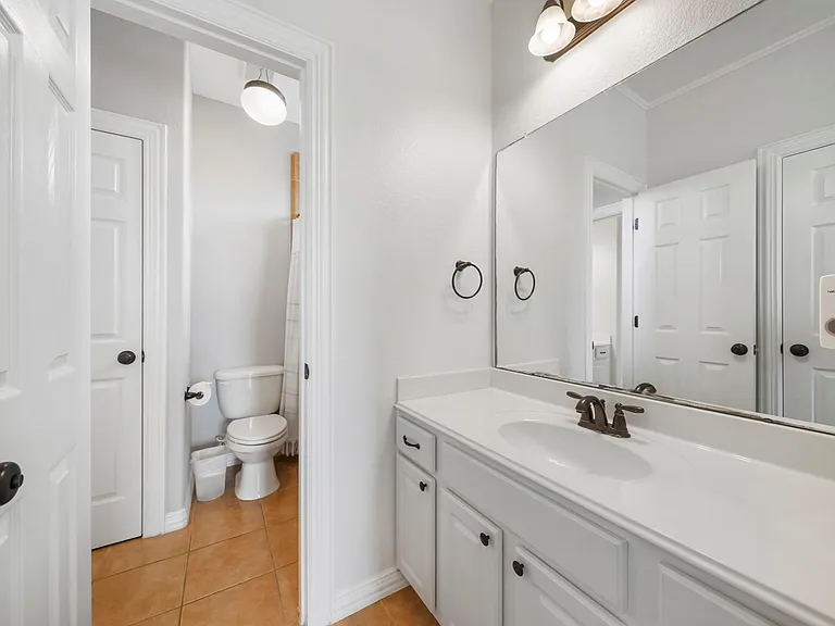 5430 Tyler Park Ln — Photo 23
