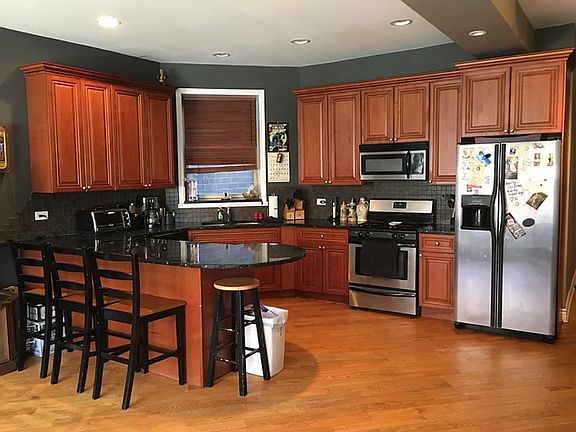 2nd image of 1032 N Mozart St #1