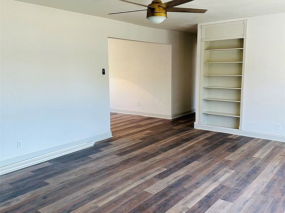 4th image of 1607 E Osage Ave