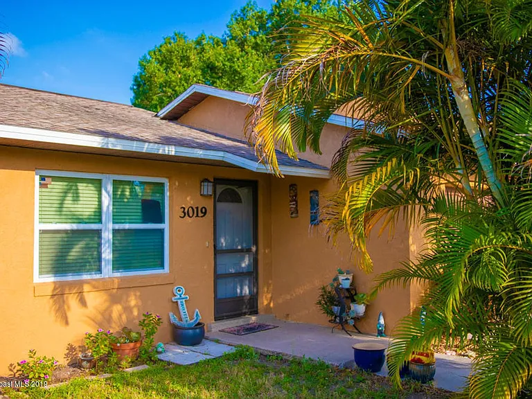 3019 Sea Gate Cir — Photo 11