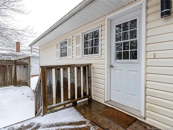 4th image of 30 Killarney Rd