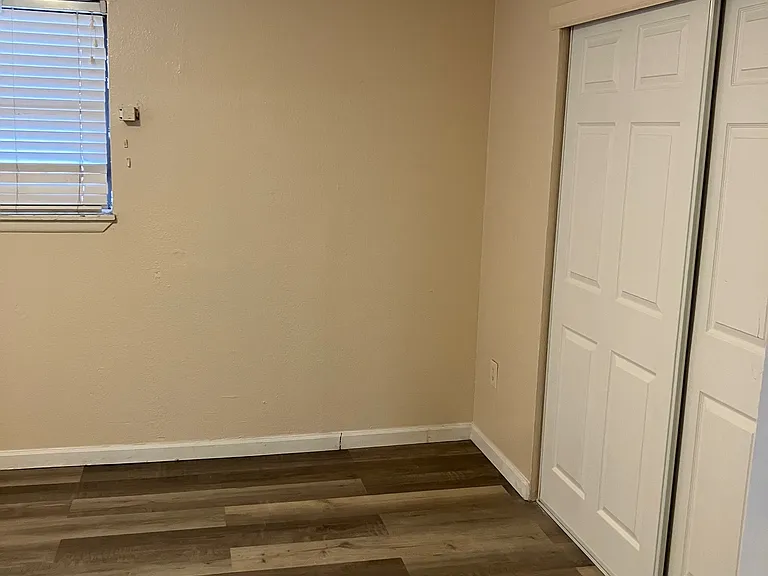 1610 Boston St #102 — Photo 8