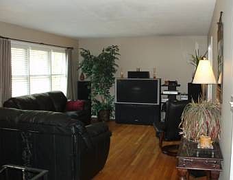 2nd image of 2357 Mountain Oaks Ln