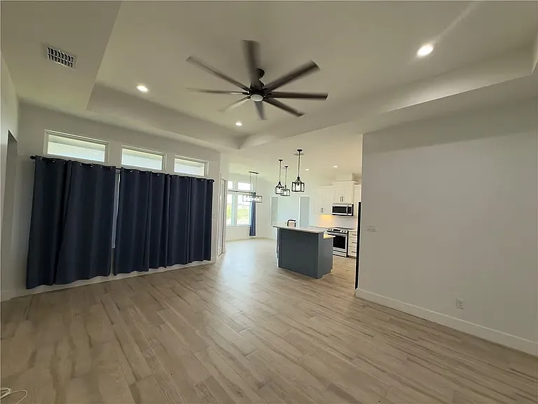 7721 Nadia Dr — Photo 14