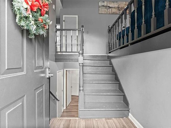 3rd image of 3677 Waverly Oaks Way