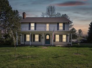 9392 Faussett Rd, Fenton, MI 48430