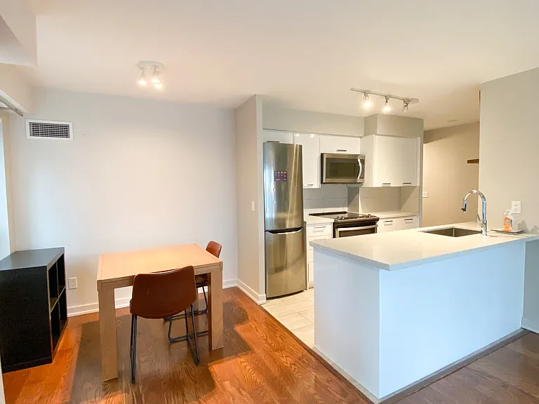255 Richmond St E #1504 — Photo 9