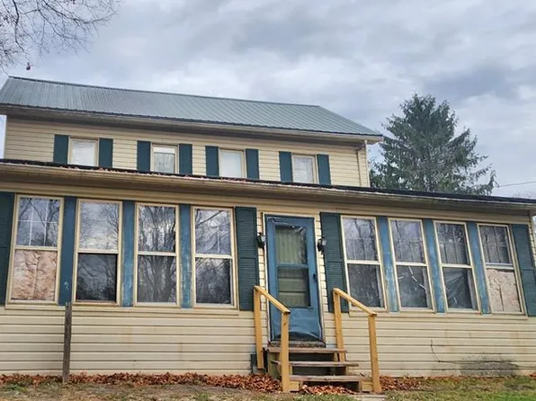 1515 Union Hill, Triadelphia, WV 26059