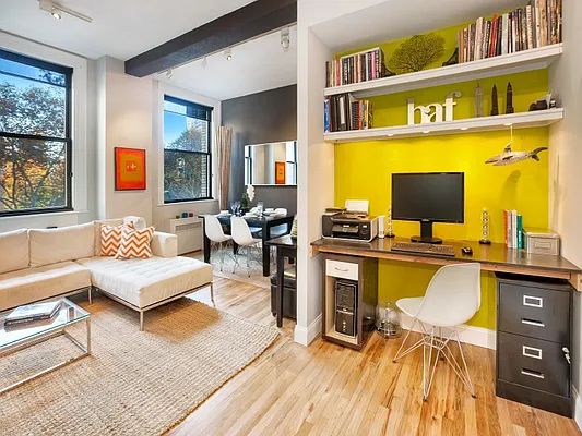 Sold by Sotheby's International Realty | media 6