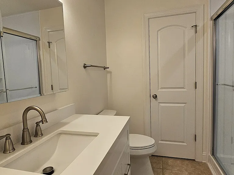 Main Floor Bathroom