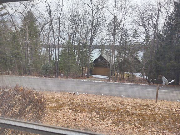 5th image of 18310 Valerie Dr