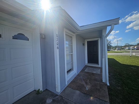 2nd image of 8206 Hornwood Pl