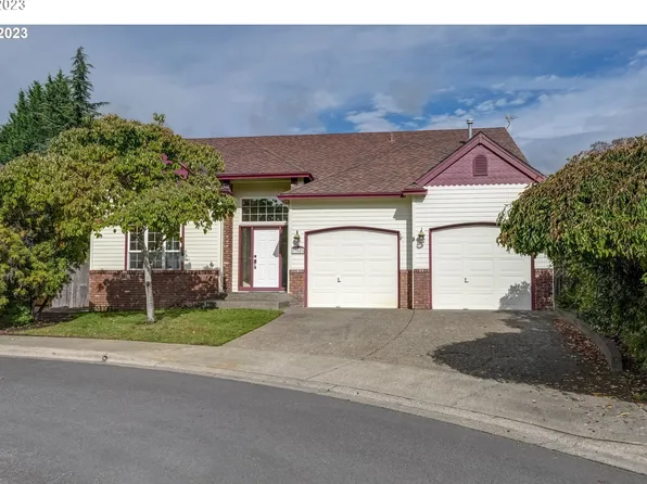 17681 NW Gilbert Ln, Portland, OR 97229