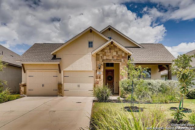 1st image of 105 Escondido