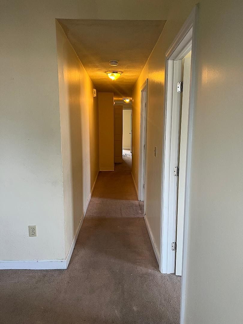 571 Westford St 2, Lowell, MA 01851 Zillow